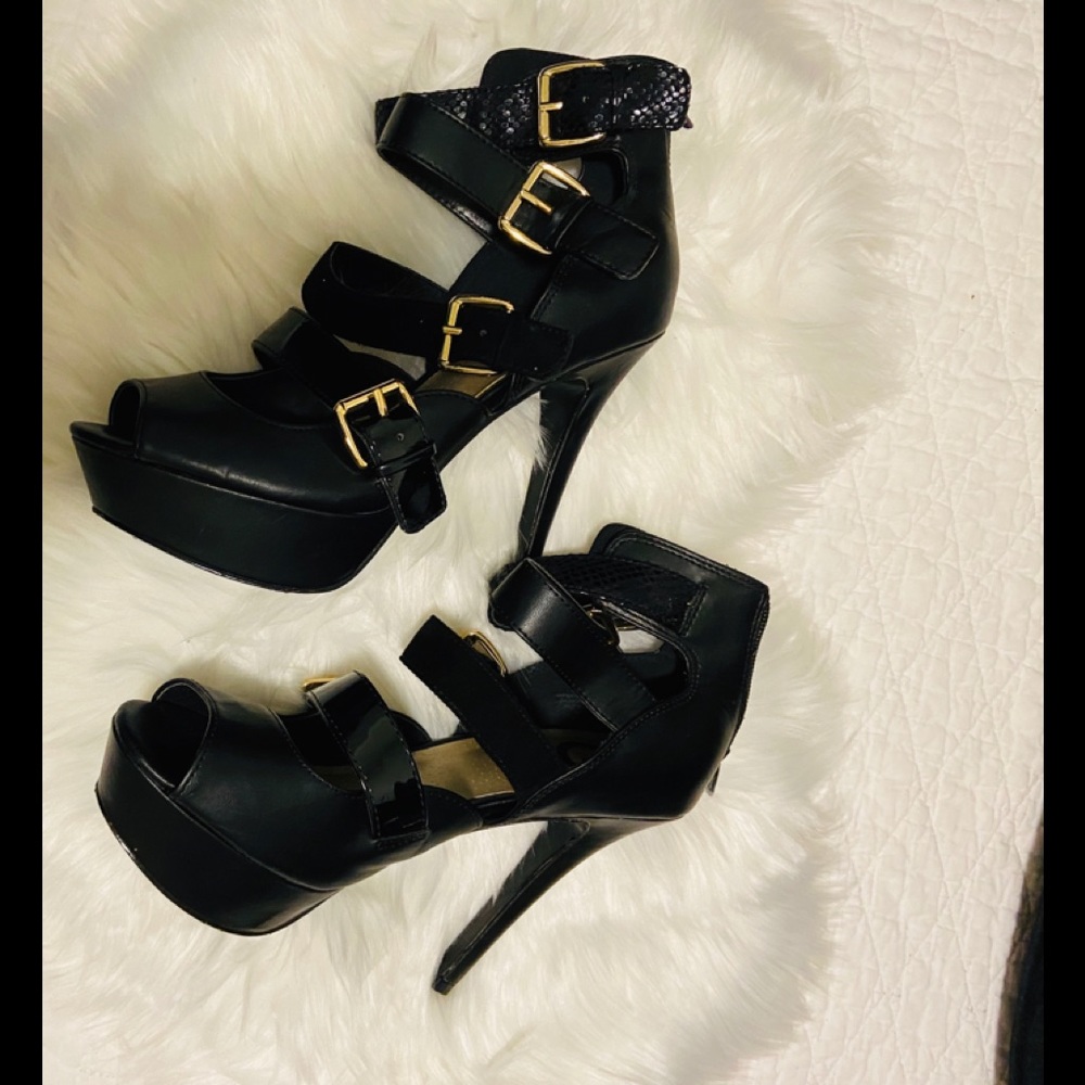 G by guees 👠 heels size 7